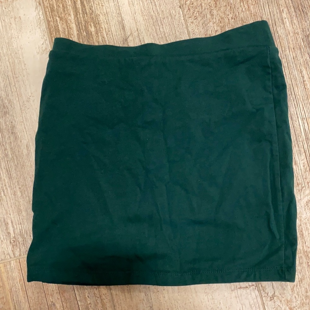 Forever 21 medium Green mini skirt